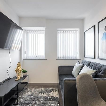 Contemporary 1 Bedroom Apartment In Central Hull Kingston upon Hull Exterior photo