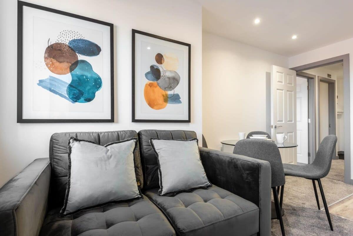 Contemporary 1 Bedroom Apartment In Central Hull Kingston upon Hull Exterior photo